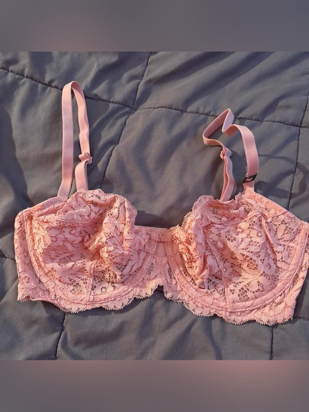 Body by Victoria Pink Lace unlined Underwire Bra